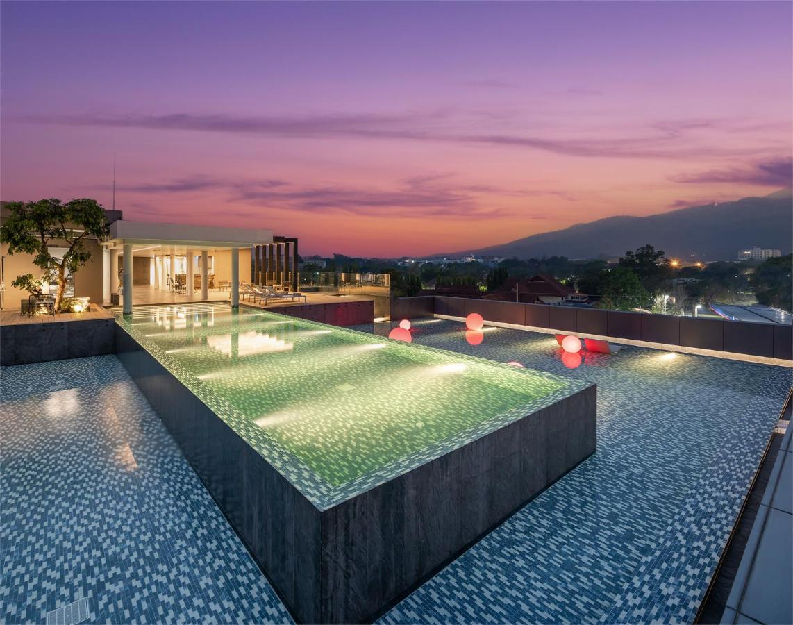 Travelodge Nimman Τσιάνγκ Μάι Εξωτερικό φωτογραφία
