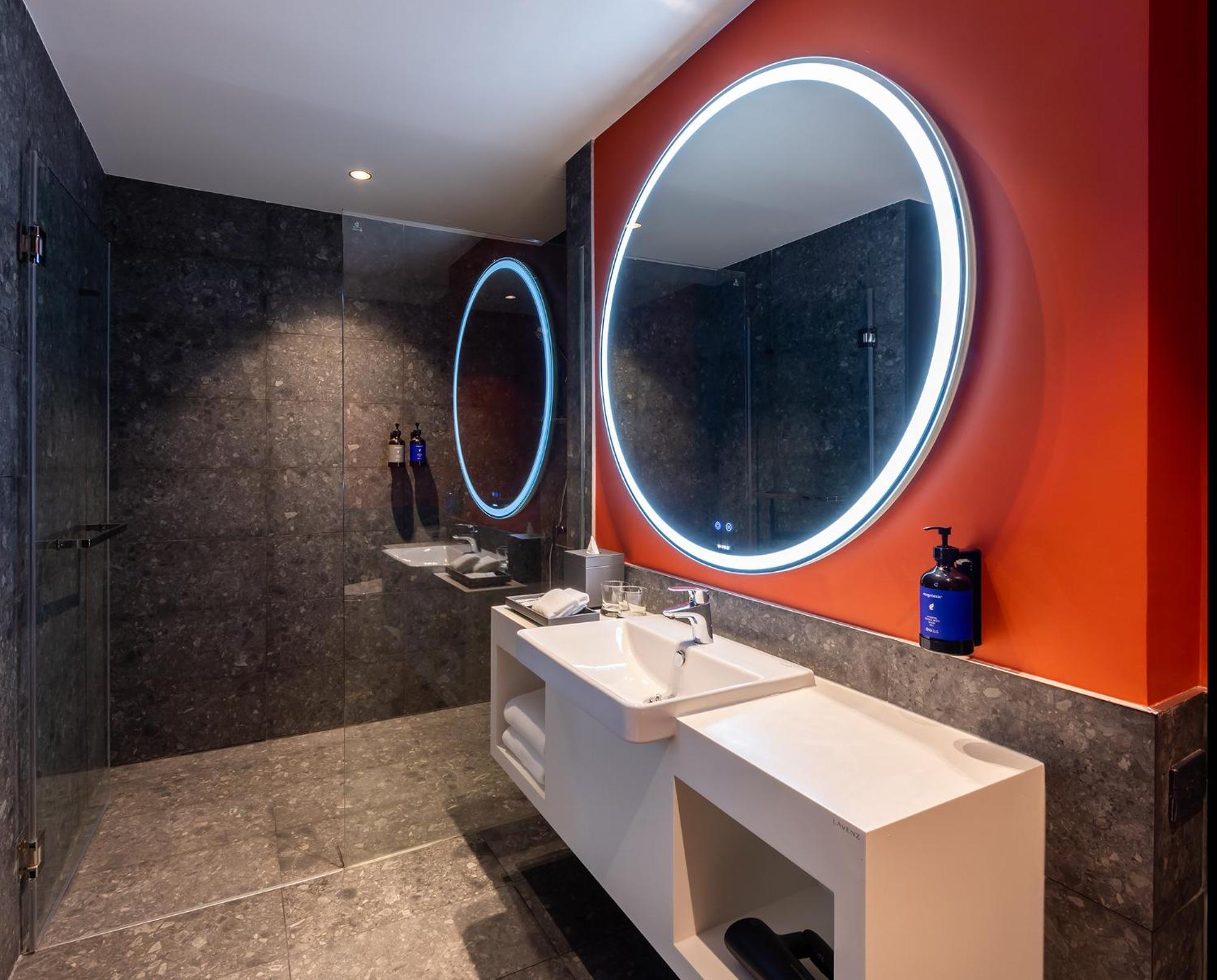 Travelodge Nimman Τσιάνγκ Μάι Εξωτερικό φωτογραφία